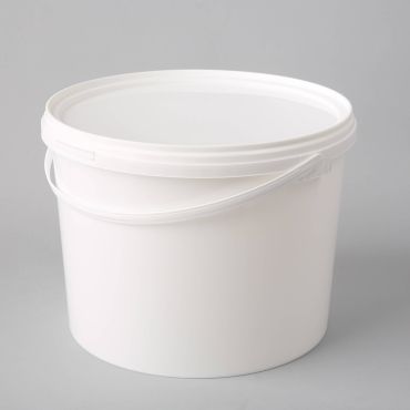 White plastic bucket with handle and lid 10l, PP